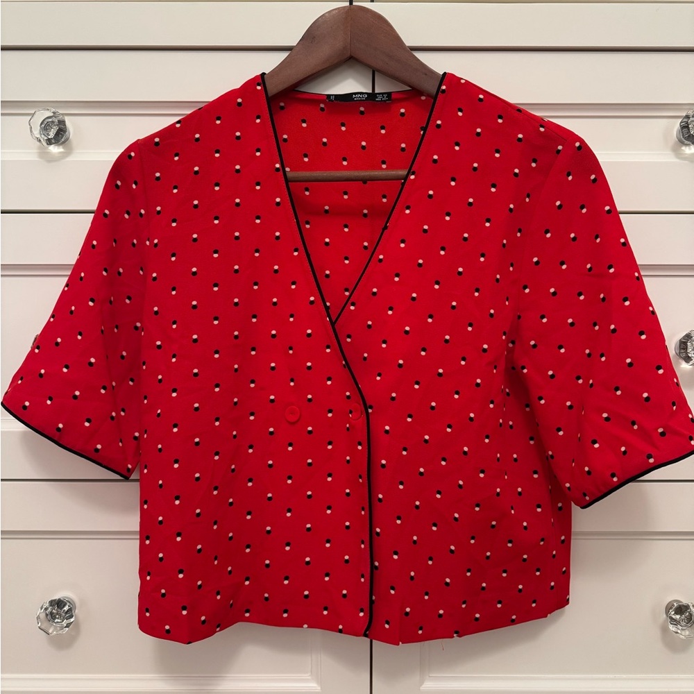 MING CROSS OVER CROPPED TOP SUMMER FUN WITH SHORTS, SIZE X SMALL